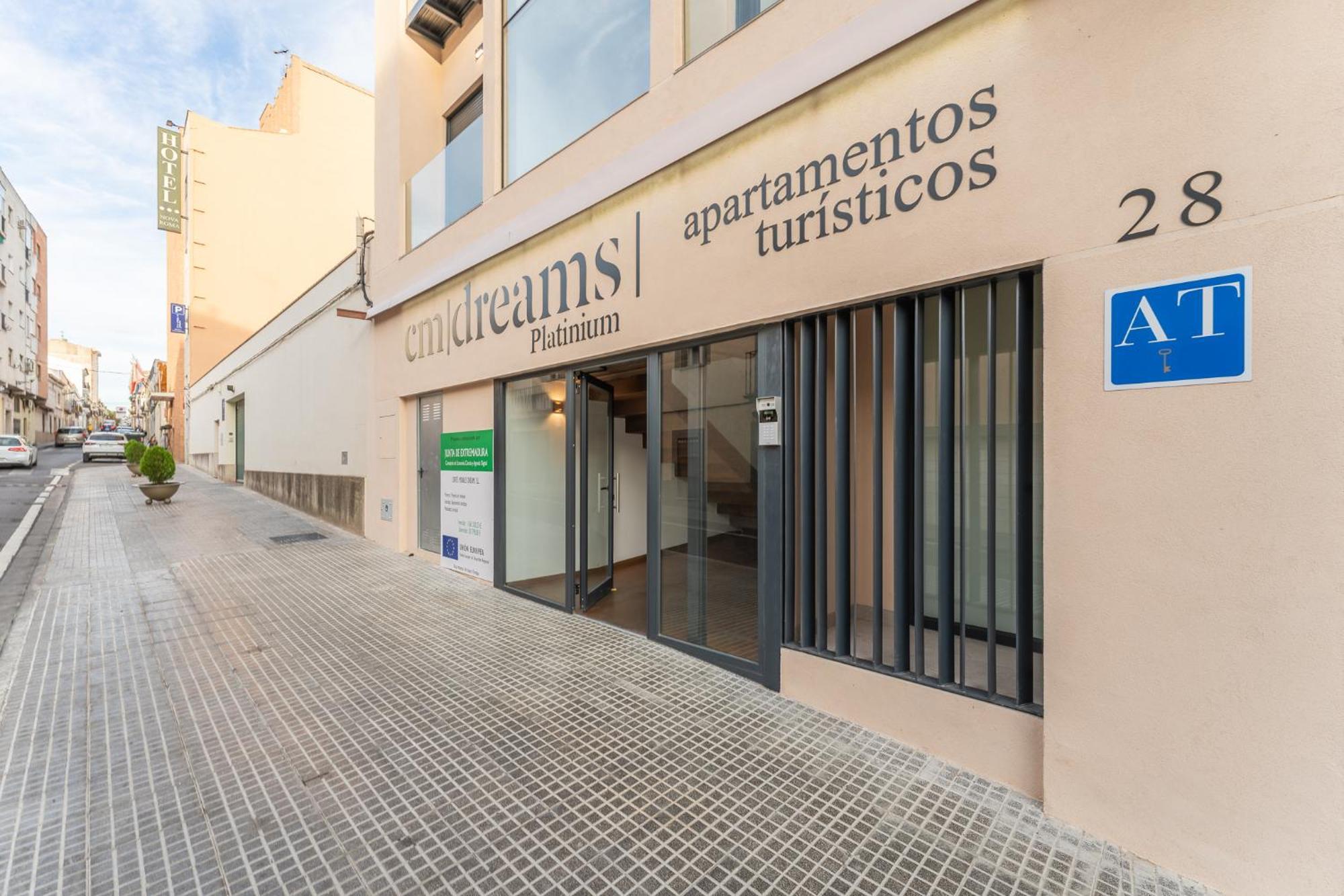 Cmdreams Platinium- Apartamentos Turisticos En El Centro De Mérida Exteriér fotografie